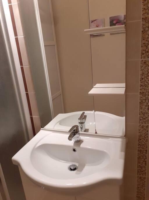 Appartement Vue Mer 4 Personnes Les Bains 외부 사진